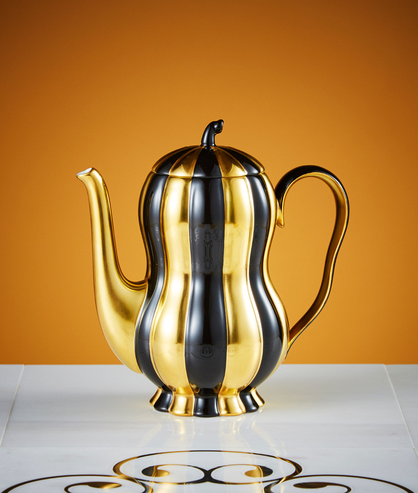 bacha-coffee-pot-hoffmann-black-and-gold-550ml