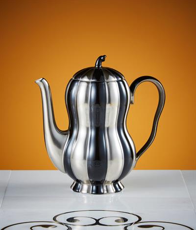 Hoffmann Coffee Pot in Black And Platinum