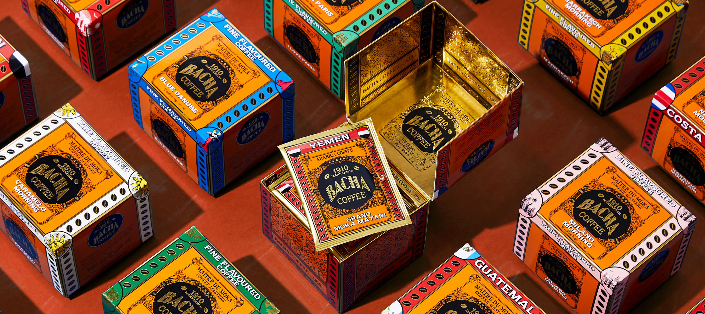 coffee-bag-gift-box-collection-landing-page-main-kv-desktop-2240x1000