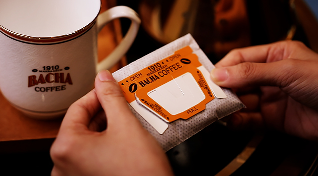 how-to-use-a-coffee-bag-630x349
