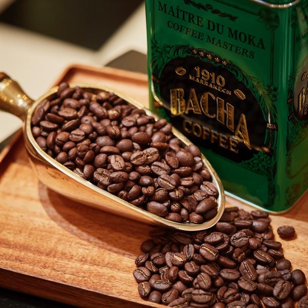 bacha-fine-blended-white-peaks-loose-coffee-beans-1000x1000